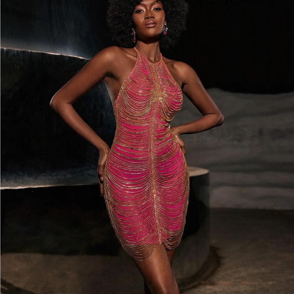 Glamorous Pink and Gold Chain Dress